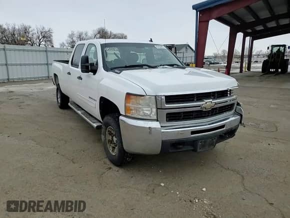 2008 Chevrolet Silverado 3500HD SRW LTZ с VIN 1GCHK33698F167903, выставлен на аукционе Copart как лот 42434475 с пробегом 162 616 миль миль и Чистый • Clean title. История ставок и продаж доступна на DreamBid. Изображение 10.