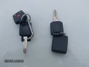 ✅ 2005 Mercury Mariner Convenience • VIN: 4M2YU57Z85DJ28652 • Лот: 41524903. Опубликован ранее на IAAI с пробегом 228 497 миль. Бесплатный доступ к архиву аукционных продаж из США и подробный отчёт об истории автомобиля на DreamBid. Изображение 11.