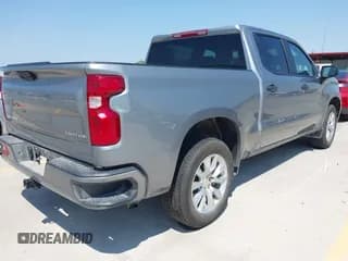 ✅ 2025 Chevrolet Silverado 1500 Custom • VIN: 3GCPABEK5SG111580 • Lot: 43170814. Wystawiony na IAAI z przebiegiem 20 335 mil. Bezpłatny archiwum sprzedaży aukcyjnych z USA i szczegółowy raport historii pojazdu na DreamBid. Zdjęcie 4.