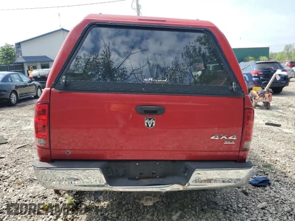 ✅ 2005 Dodge 1500 SLT • VIN: 1D7HU18D15S112182 • Лот: 72309184. Опубликован ранее на Copart с пробегом 161 963 миль. Бесплатный доступ к архиву аукционных продаж из США и подробный отчёт об истории автомобиля на DreamBid. Изображение 6.