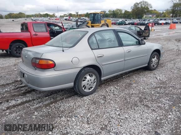 1998 Chevrolet Malibu с VIN 1G1ND52M1W6247033, выставлен на аукционе IAAI как лот 43569695 с пробегом 135 579 миль миль и . История ставок и продаж доступна на DreamBid. Изображение 4.