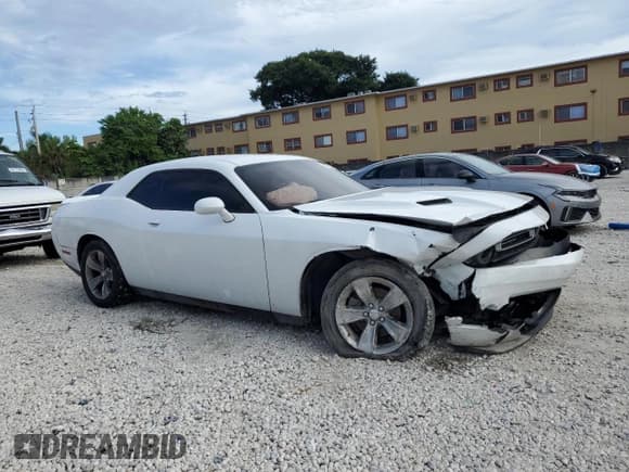 ✅ 2019 Dodge Challenger SXT • VIN: 2C3CDZAG9KH563472 • Lot: 92073395. Wystawiony na Copart z przebiegiem 116 863 mil. Bezpłatny archiwum sprzedaży aukcyjnych z USA i szczegółowy raport historii pojazdu na DreamBid. Zdjęcie 4.