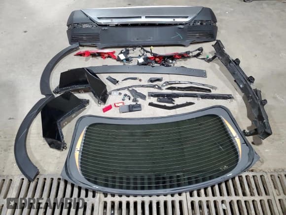 ✅ 2024 Hyundai Ioniq 5 SE • VIN: KM8KMDDFXRU264542 • Лот: 86832145. Опубликован ранее на Copart с пробегом 11 763 миль. Бесплатный доступ к архиву аукционных продаж из США и подробный отчёт об истории автомобиля на DreamBid. Изображение 13.