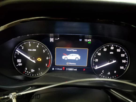 ✅ 2022 Buick Envision Essence • VIN: LRBFZPR46ND031590 • Lot: 46143785. Wystawiony na Copart z przebiegiem 115 801 mil. Bezpłatny archiwum sprzedaży aukcyjnych z USA i szczegółowy raport historii pojazdu na DreamBid. Zdjęcie 9.