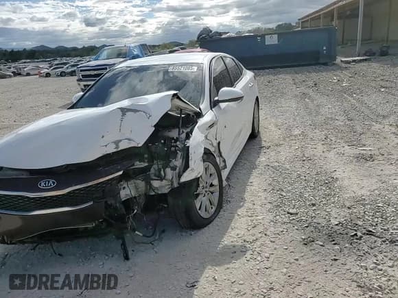 ✅ 2017 Kia Optima LX • VIN: 5XXGT4L3XHG161825 • Лот: 85521085. Опубликован ранее на Copart с пробегом 204 366 миль. Бесплатный доступ к архиву аукционных продаж из США и подробный отчёт об истории автомобиля на DreamBid. Изображение 14.