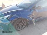 ✅ 2022 Tesla Model 3 Long Range • VIN: 5YJ3E1EB3NF196491 • Lot: 43581396. Wystawiony na IAAI z przebiegiem 46 918 mil. Bezpłatny archiwum sprzedaży aukcyjnych z USA i szczegółowy raport historii pojazdu na DreamBid. Zdjęcie 6.