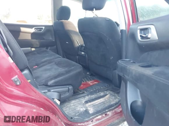 ✅ 2016 Nissan Pathfinder SL • VIN: 5N1AR2MM6GC605082 • Lot: 43088647. Wystawiony na IAAI z przebiegiem 198 060 mil. Bezpłatny archiwum sprzedaży aukcyjnych z USA i szczegółowy raport historii pojazdu na DreamBid. Zdjęcie 8.