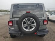 ✅ 2018 Jeep Wrangler Unlimited Sahara • VIN: 1C4HJXENXJW325086 • Lot: 49721525. Wystawiony na Copart z przebiegiem 200 845 mil. Bezpłatny archiwum sprzedaży aukcyjnych z USA i szczegółowy raport historii pojazdu na DreamBid. Zdjęcie 6.