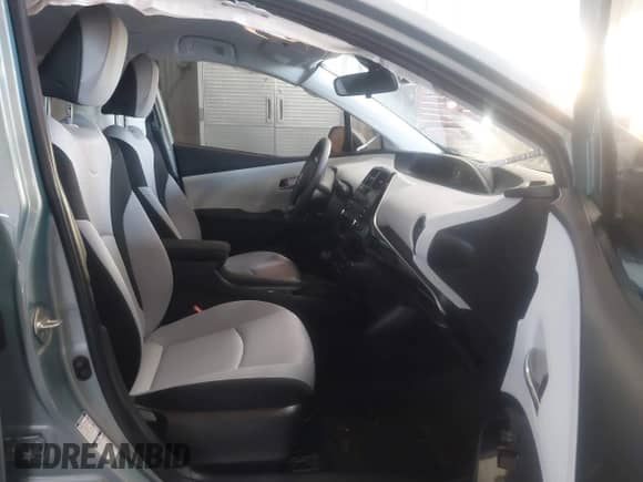 2022 Toyota Prius LE с VIN JTDL9MFU6N3041369, выставлен на аукционе IAAI как лот 41328637 с пробегом 96 424 миль миль и . История ставок и продаж доступна на DreamBid. Изображение 5.