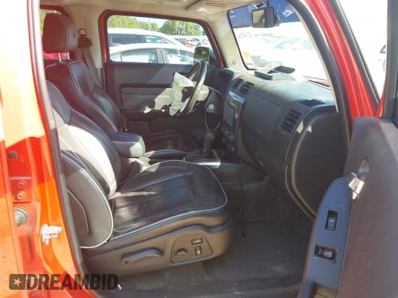 ✅ 2008 Hummer H3 • VIN: 5GTEN53E088199116 • Lot: 42340284. Listed on IAAI with 104,832 mi. Free auction sales archive from the USA and detailed vehicle history report at DreamBid. Image 5.