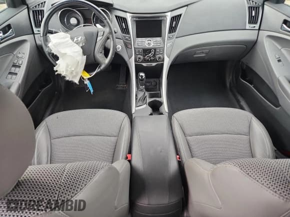 ✅ 2012 Hyundai Sonata SE • VIN: 5NPEC4AB3CH407757 • Lot: 85852955. Listed on Copart with 46,526 mi. Free auction sales archive from the USA and detailed vehicle history report at DreamBid. Image 8.