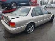 ✅ 1993 Honda Accord • VIN: JHMCB7689PC058855 • Lot: 43819669. Listed on IAAI with 199,357 mi. Free auction sales archive from the USA and detailed vehicle history report at DreamBid. Image 4.