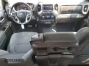 ✅ 2019 Chevrolet Silverado 1500 LT • VIN: 1GCRYDEK8KZ275647 • Lot: 58829495. Wystawiony na Copart z przebiegiem 124 577 mil. Bezpłatny archiwum sprzedaży aukcyjnych z USA i szczegółowy raport historii pojazdu na DreamBid. Zdjęcie 8.