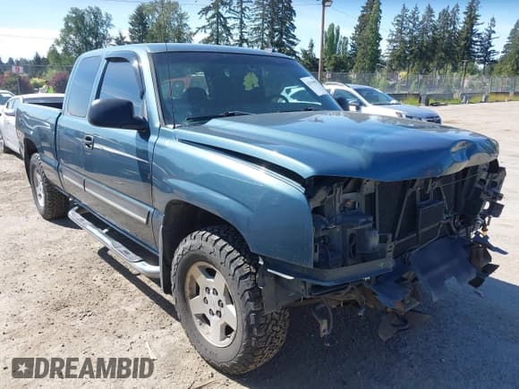 ✅ 2007 Chevrolet Silverado 1500 LT1 • VIN: 1GCEK19Z17Z127496 • Lot: 42194993. Listed on IAAI with 175,783 mi. Free auction sales archive from the USA and detailed vehicle history report at DreamBid. Image 1.