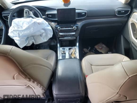 2022 Ford Explorer Limited with VIN 1FMSK7FH8NGB44799, listed as a Copart auction lot 69818545 with 108,831 mi miles and Salvage title. Bid and sale history available at DreamBid. Image 8.