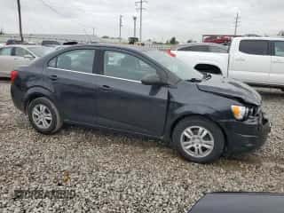 2015 Chevrolet Sonic LT с VIN 1G1JC5SG2F4104860, выставлен на аукционе Copart как лот 72935414 с пробегом 59 486 миль миль и Списание • Salvage title. История ставок и продаж доступна на DreamBid. Изображение 4.