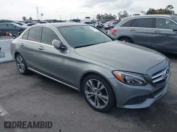 ✅ 2015 Mercedes-Benz C 300 Luxury • VIN: 55SWF4KB4FU017617 • Lot: 42131499. Listed on IAAI with 139,653 mi. Free auction sales archive from the USA and detailed vehicle history report at DreamBid. Image 1.