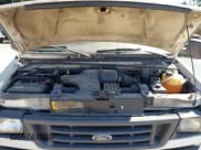 ✅ 2005 Ford Econoline Cargo • VIN: 1FTRE14W85HA52580 • Lot: 43082316. Listed on IAAI with 188,115 mi. Free auction sales archive from the USA and detailed vehicle history report at DreamBid. Image 10.