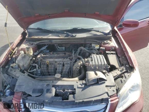 ✅ 2013 Chrysler 200 Touring • VIN: 1C3CCBBB8DN688888 • Lot: 91976505. Wystawiony na Copart z przebiegiem 217 750 mil. Bezpłatny archiwum sprzedaży aukcyjnych z USA i szczegółowy raport historii pojazdu na DreamBid. Zdjęcie 11.