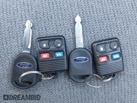 ✅ 2001 Ford Taurus SE • VIN: 1FAFP53U61G119347 • Lot: 43693455. Listed on IAAI with 150,165 mi. Free auction sales archive from the USA and detailed vehicle history report at DreamBid. Image 11.