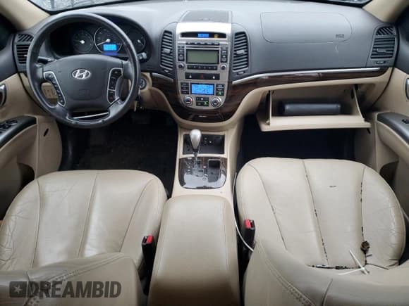 ✅ 2012 Hyundai Santa Fe Limited • VIN: 5XYZKDAG5CG103188 • Lot: 77583034. Listed on Copart with 80,915 mi. Free auction sales archive from the USA and detailed vehicle history report at DreamBid. Image 8.