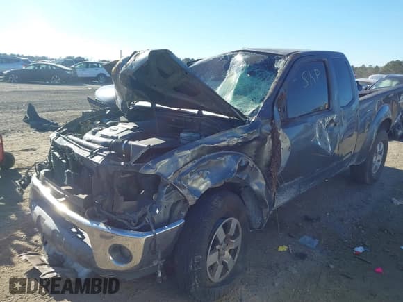 ✅ 2005 Nissan Frontier Nismo • VIN: 1N6AD06U05C457607 • Lot: 41173325. Wystawiony na IAAI z przebiegiem 200 916 mil. Bezpłatny archiwum sprzedaży aukcyjnych z USA i szczegółowy raport historii pojazdu na DreamBid. Zdjęcie 18.