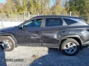 ✅ 2023 Hyundai Tucson SEL • VIN: 5NMJBCAE2PH168792 • Lot: 43484149. Wystawiony na IAAI z przebiegiem 56 193 mil. Bezpłatny archiwum sprzedaży aukcyjnych z USA i szczegółowy raport historii pojazdu na DreamBid. Zdjęcie 6.