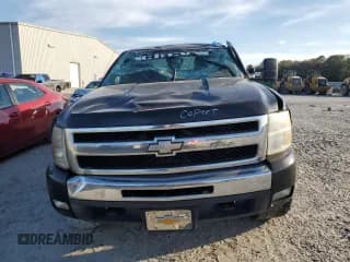 ✅ 2011 Chevrolet Silverado 1500 LT • VIN: 1GCRKSE39BZ104484 • Lot: 44088694. Listed on Copart with 298,893 mi. Free auction sales archive from the USA and detailed vehicle history report at DreamBid. Image 5.