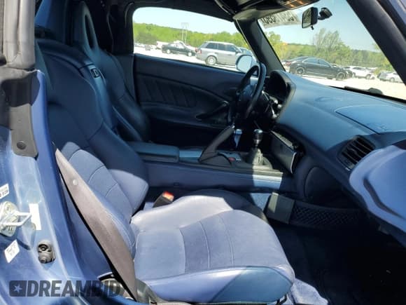 ✅ 2005 Honda S2000 • VIN: JHMAP21425S000881 • Lot: 53479595. Wystawiony na Copart z przebiegiem 42 808 mil. Bezpłatny archiwum sprzedaży aukcyjnych z USA i szczegółowy raport historii pojazdu na DreamBid. Zdjęcie 11.