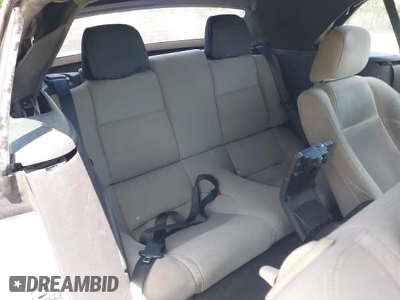 ✅ 2012 Ford Mustang V6 • VIN: 1ZVBP8EM0C5232648 • Lot: 42563108. Wystawiony na IAAI z przebiegiem Nie podano. Bezpłatny archiwum sprzedaży aukcyjnych z USA i szczegółowy raport historii pojazdu na DreamBid. Zdjęcie 8.