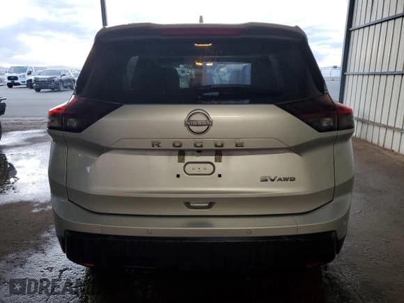 ✅ 2024 Nissan Rogue SV • VIN: 5N1BT3BB7RC751636 • Lot: 92937625. Listed on Copart with 40,260 mi. Free auction sales archive from the USA and detailed vehicle history report at DreamBid. Image 6.