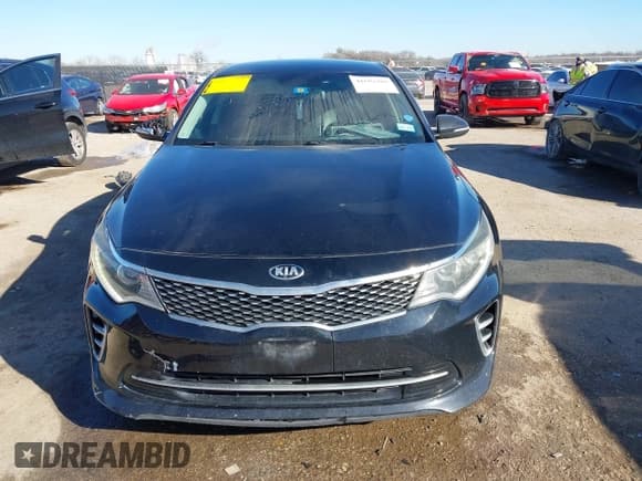 ✅ 2017 Kia Optima SX • VIN: 5XXGW4L2XHG145607 • Lot: 41681089. Wystawiony na IAAI z przebiegiem 130 972 mil. Bezpłatny archiwum sprzedaży aukcyjnych z USA i szczegółowy raport historii pojazdu na DreamBid. Zdjęcie 12.