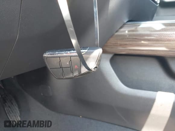 ✅ 2022 Chevrolet Silverado 1500 RST • VIN: 1GCUDEED1NZ527417 • Lot: 42400580. Wystawiony na IAAI z przebiegiem 54 675 mil. Bezpłatny archiwum sprzedaży aukcyjnych z USA i szczegółowy raport historii pojazdu na DreamBid. Zdjęcie 11.