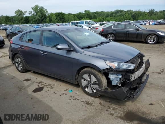 2019 Hyundai Ioniq Blue с VIN KMHC65LC0KU179503, выставлен на аукционе Copart как лот 60602354 с пробегом Не указан миль и Списание • Salvage title. История ставок и продаж доступна на DreamBid. Изображение 4.