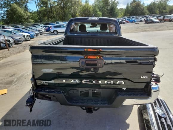 ✅ 2021 Toyota Tacoma SR5 • VIN: 3TMBZ5DN5MM032219 • Lot: 85831355. Listed on Copart with 48,358 mi. Free auction sales archive from the USA and detailed vehicle history report at DreamBid. Image 6.