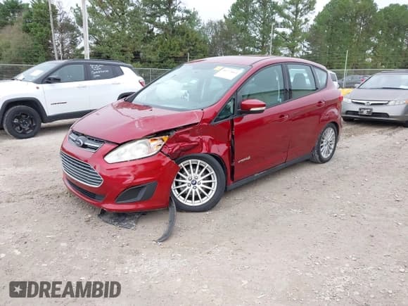 ✅ 2013 Ford C-Max SE • VIN: 1FADP5AU9DL542445 • Lot: 40773063. Wystawiony na IAAI z przebiegiem 102 429 mil. Bezpłatny archiwum sprzedaży aukcyjnych z USA i szczegółowy raport historii pojazdu na DreamBid. Zdjęcie 2.