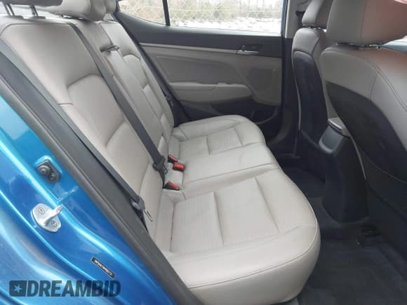 ✅ 2017 Hyundai Elantra Value Edition • VIN: 5NPD84LF0HH082733 • Lot: 41769812. Listed on IAAI with 59,634 mi. Free auction sales archive from the USA and detailed vehicle history report at DreamBid. Image 8.