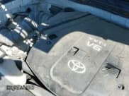 ✅ 2004 Toyota 4Runner SR5 • VIN: JTEBU14R540047120 • Lot: 43099596. Listed on IAAI with 275,305 mi. Free auction sales archive from the USA and detailed vehicle history report at DreamBid. Image 19.