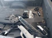 ✅ 2017 Chevrolet Silverado 2500HD LT • VIN: 1GC1KVEY7HF120235 • Lot: 42770202. Wystawiony na IAAI z przebiegiem 110 417 mil. Bezpłatny archiwum sprzedaży aukcyjnych z USA i szczegółowy raport historii pojazdu na DreamBid. Zdjęcie 12.