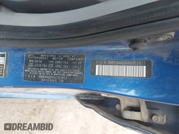 2006 Hyundai Elantra GLS with VIN KMHDN46D66U352811, listed as a IAAI auction lot 43415804 with 113,585 mi miles and . Bid and sale history available at DreamBid. Image 9.