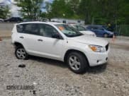 ✅ 2008 Toyota RAV4 • VIN: JTMZK33V786010690 • Lot: 56968385. Wystawiony na Copart z przebiegiem Nie podano. Bezpłatny archiwum sprzedaży aukcyjnych z USA i szczegółowy raport historii pojazdu na DreamBid. Zdjęcie 4.