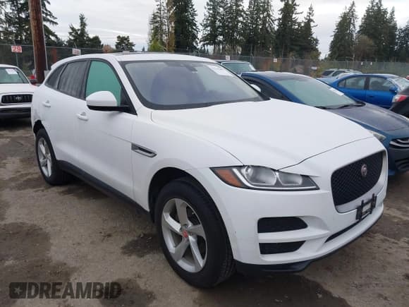 ✅ 2018 Jaguar F-Pace 20d Premium • VIN: SADCJ2FN2JA254284 • Лот: 43763682. Опубликован ранее на IAAI с пробегом 90 160 миль. Бесплатный доступ к архиву аукционных продаж из США и подробный отчёт об истории автомобиля на DreamBid. Изображение 1.