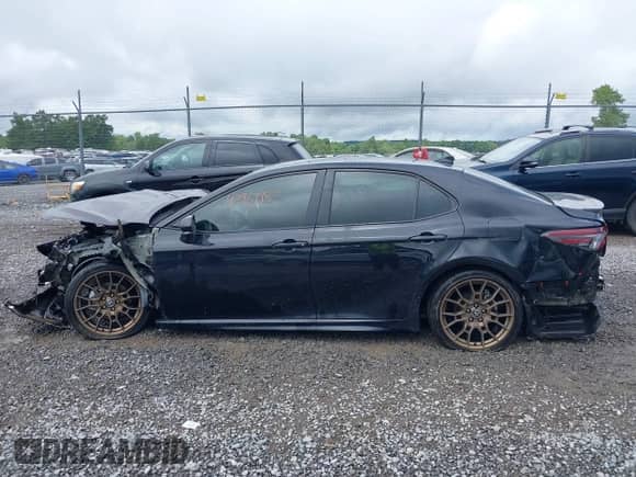 2023 Toyota Camry SE with VIN 4T1T11BK0PU083720, listed as a IAAI auction lot 42967982 with 19,972 mi miles and . Bid and sale history available at DreamBid. Image 15.