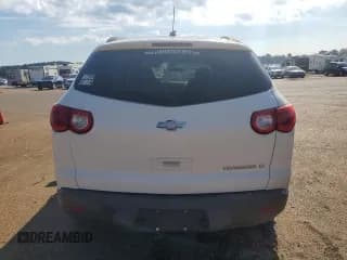 ✅ 2012 Chevrolet Traverse 1LT • VIN: 1GNKRGED8CJ242916 • Lot: 70702674. Wystawiony na Copart z przebiegiem 248 782 mil. Bezpłatny archiwum sprzedaży aukcyjnych z USA i szczegółowy raport historii pojazdu na DreamBid. Zdjęcie 6.