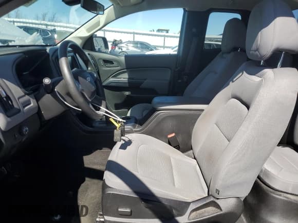 ✅ 2018 Chevrolet Colorado 2WD Work Truck • VIN: 1GCHSBEN6J1168265 • Lot: 50503095. Wystawiony na Copart z przebiegiem 90 175 mil. Bezpłatny archiwum sprzedaży aukcyjnych z USA i szczegółowy raport historii pojazdu na DreamBid. Zdjęcie 7.