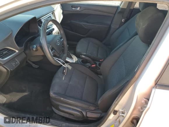 ✅ 2018 Hyundai Accent SE • VIN: 3KPC24A39JE018514 • Лот: 42711625. Опубликован ранее на Copart с пробегом 106 731 миль. Бесплатный доступ к архиву аукционных продаж из США и подробный отчёт об истории автомобиля на DreamBid. Изображение 7.