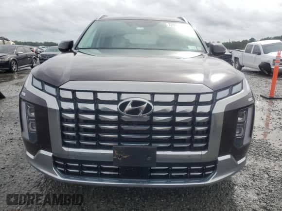2023 Hyundai Palisade Calligraphy с VIN KM8R74GE3PU640522, выставлен на аукционе Copart как лот 72993674 с пробегом 14 475 миль миль и Списание • Salvage title. История ставок и продаж доступна на DreamBid. Изображение 5.