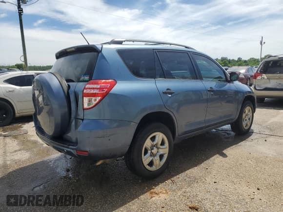 ✅ 2010 Toyota RAV4 • VIN: 2T3KF4DV6AW025468 • Lot: 57037955. Listed on Copart with 186,785 mi. Free auction sales archive from the USA and detailed vehicle history report at DreamBid. Image 3.