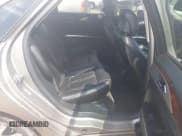 ✅ 2016 Lincoln MKZ Hybrid • VIN: 3LN6L2LU3GR633819 • Lot: 43009523. Wystawiony na IAAI z przebiegiem 263 758 mil. Bezpłatny archiwum sprzedaży aukcyjnych z USA i szczegółowy raport historii pojazdu na DreamBid. Zdjęcie 8.