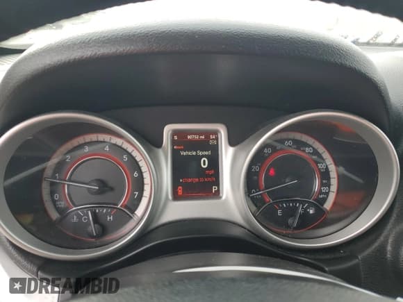 ✅ 2015 Dodge Journey SXT • VIN: 3C4PDCBG3FT546723 • Lot: 90668765. Wystawiony na Copart z przebiegiem 92 752 mil. Bezpłatny archiwum sprzedaży aukcyjnych z USA i szczegółowy raport historii pojazdu na DreamBid. Zdjęcie 9.